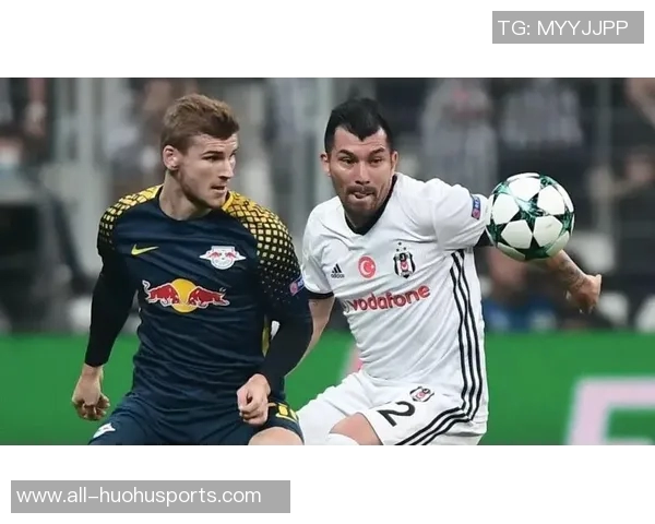 贝西克塔斯向多特中场厄兹詹提供3年半合同吸引加盟 贝西克塔斯向多特中场厄兹詹提供3年半合同吸引加盟