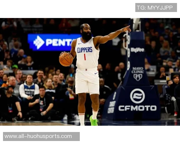 哈登申请离队快船战神卡还在拼搏却面临家破人亡的困境 哈登申请离队快船战神卡还在拼搏却面临家破人亡的困境